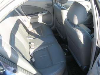 2003 Nissan Sunny Pics