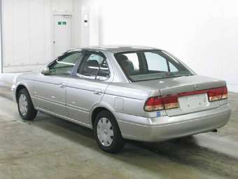 2003 Nissan Sunny Images