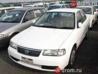 2003 Nissan Sunny