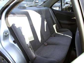 2003 Nissan Sunny Pictures