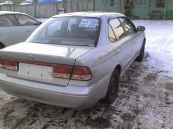 2003 Nissan Sunny