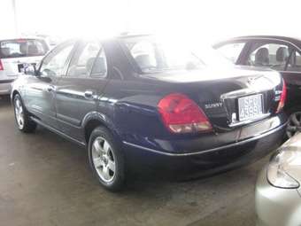 2003 Nissan Sunny Pictures