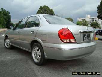 2003 Nissan Sunny Photos