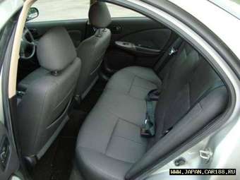 2003 Nissan Sunny Wallpapers