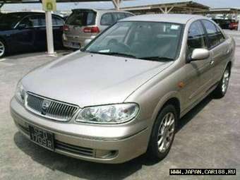 2003 Nissan Sunny Photos