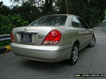 2003 Nissan Sunny Photos