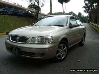 2003 Nissan Sunny Photos