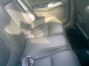 2003 Nissan Sunny Pictures