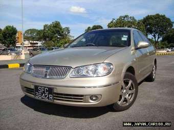 2003 Nissan Sunny Photos