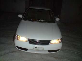 2003 Nissan Sunny