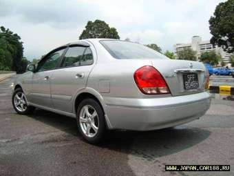 2003 Nissan Sunny Photos