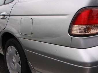 2003 Nissan Sunny Pictures
