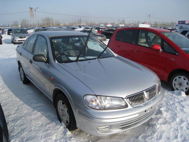 2003 Nissan Sunny