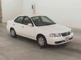 2003 Nissan Sunny Pics