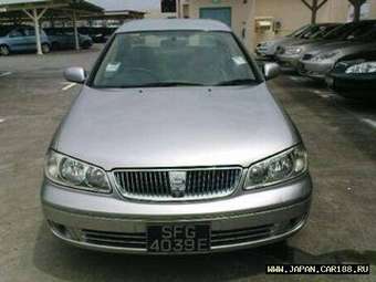 2003 Nissan Sunny Photos