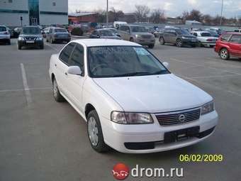 2003 Nissan Sunny Pics