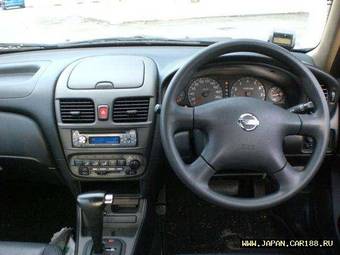 2003 Nissan Sunny Images