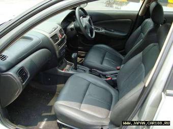 2003 Nissan Sunny Photos