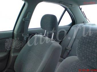 2003 Nissan Sunny Photos