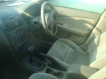 2003 Nissan Sunny Photos