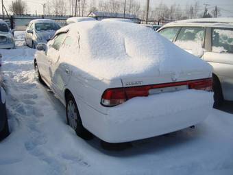 2003 Nissan Sunny Photos