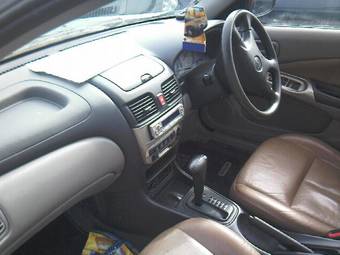 2003 Nissan Sunny Photos