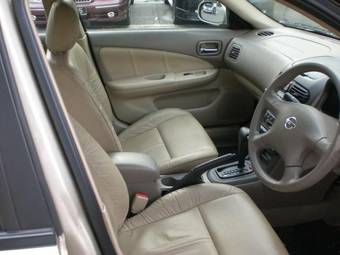 2003 Nissan Sunny Images