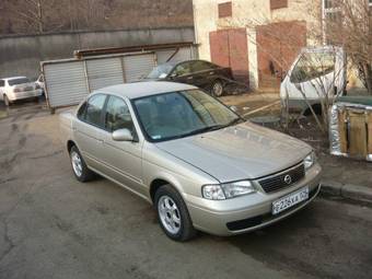 2003 Nissan Sunny Photos