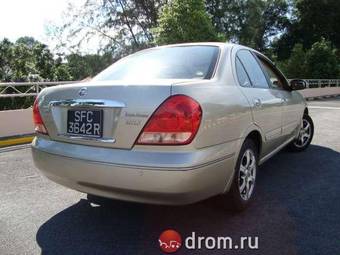 2003 Nissan Sunny Pictures