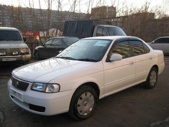 2003 Nissan Sunny Images