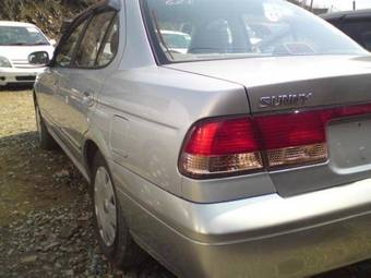 2003 Nissan Sunny Pictures