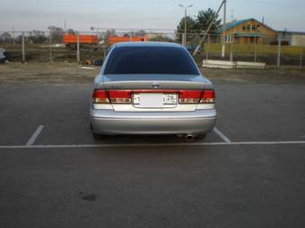 2003 Nissan Sunny Photos