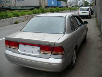2003 Nissan Sunny Photos