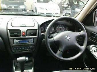 2003 Nissan Sunny Wallpapers