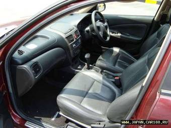 2003 Nissan Sunny Photos