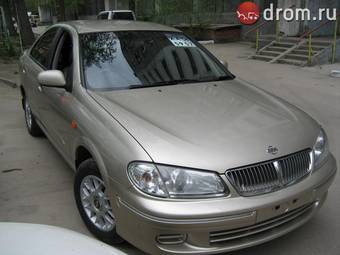 2003 Nissan Sunny Pictures