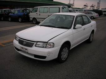 2003 Nissan Sunny Images