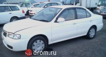 2003 Nissan Sunny Pictures