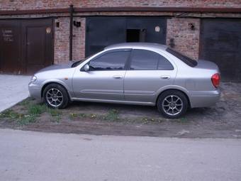 2003 Nissan Sunny Photos