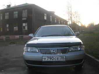 2003 Nissan Sunny Photos