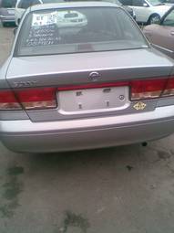 2003 Nissan Sunny Photos