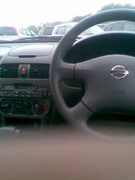 2003 Nissan Sunny Photos