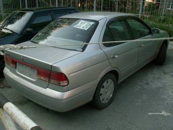 2003 Nissan Sunny Pics