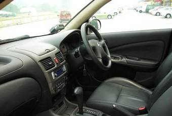 2003 Nissan Sunny Photos