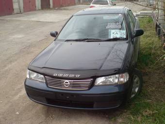 2003 Nissan Sunny Images