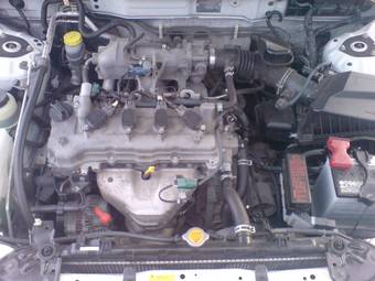 2003 Nissan Sunny Images