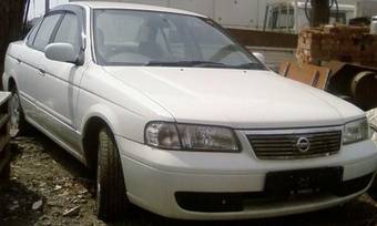 2003 Nissan Sunny Pics