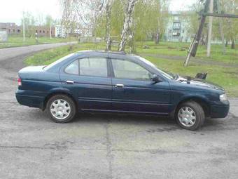 2003 Nissan Sunny Pics