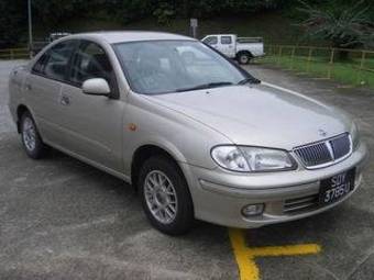 2003 Nissan Sunny Photos