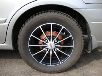 2003 Nissan Sunny Images